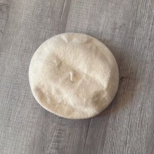 Free People ~ Du Jour Beret ~ White Beret
